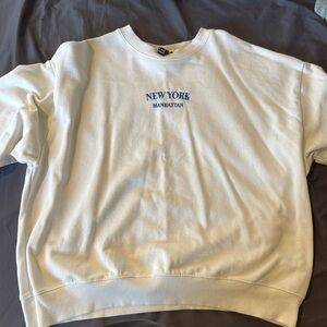 FOREVER 21 white sweatshirt